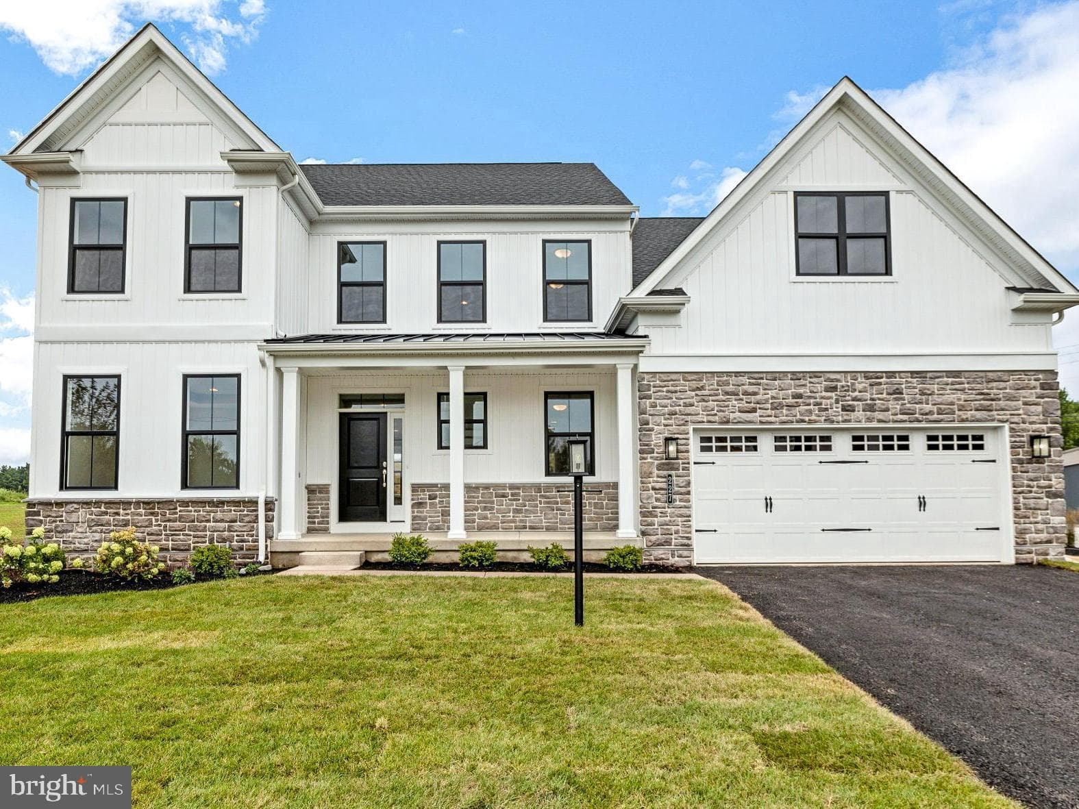 5399 Red Oak Dr, Coopersburg, PA 18036