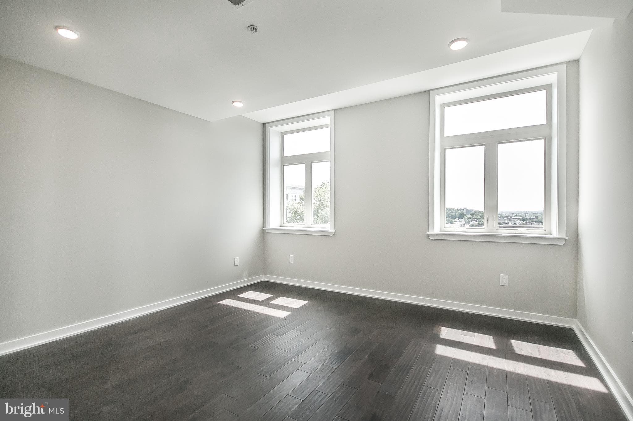 1 W Main St #402, Norristown, PA 19401