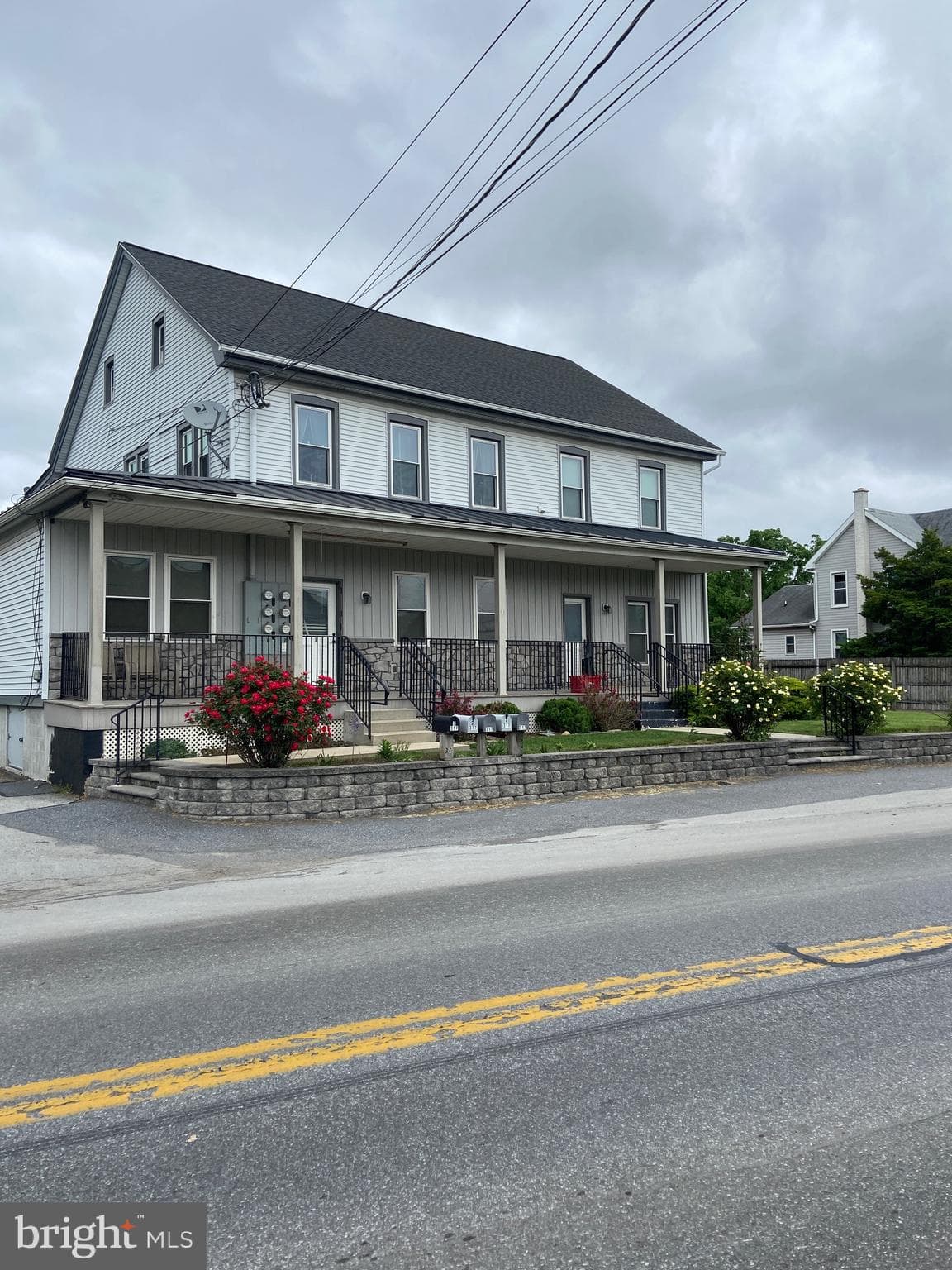 317 Newport Rd #1, Ronks, PA 17572