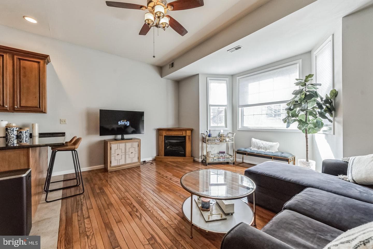 128 South St #2r, Philadelphia, PA 19147