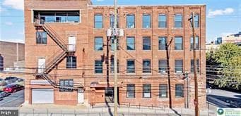 128 N N 8th St #2c, Allentown, PA 18101