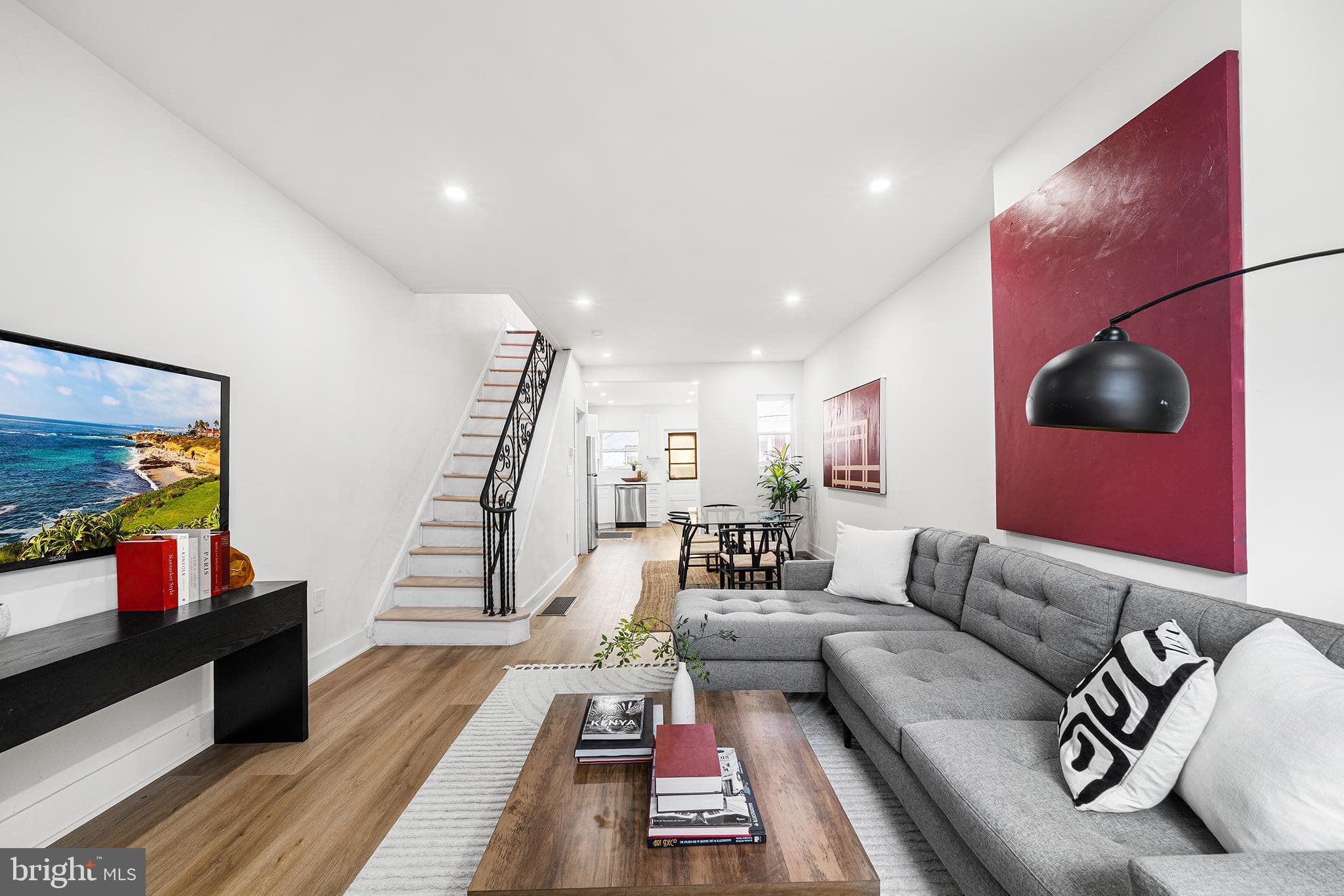 2148 S Garnet St, Philadelphia, PA 19145