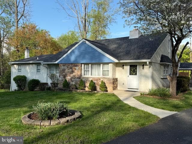255 Kimbel Dr, Phoenixville, PA 19460