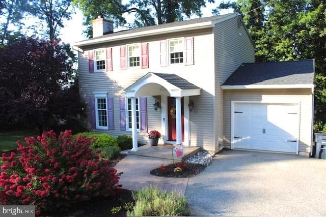 5331 Strasburg Rd, Kinzers, PA 17535