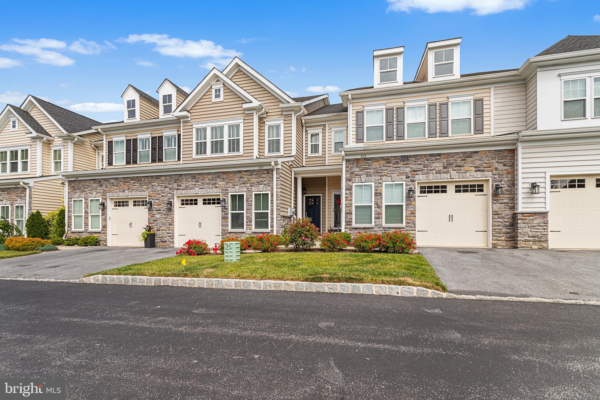 203 Trotters Ct #4, Newtown Square, PA 19073