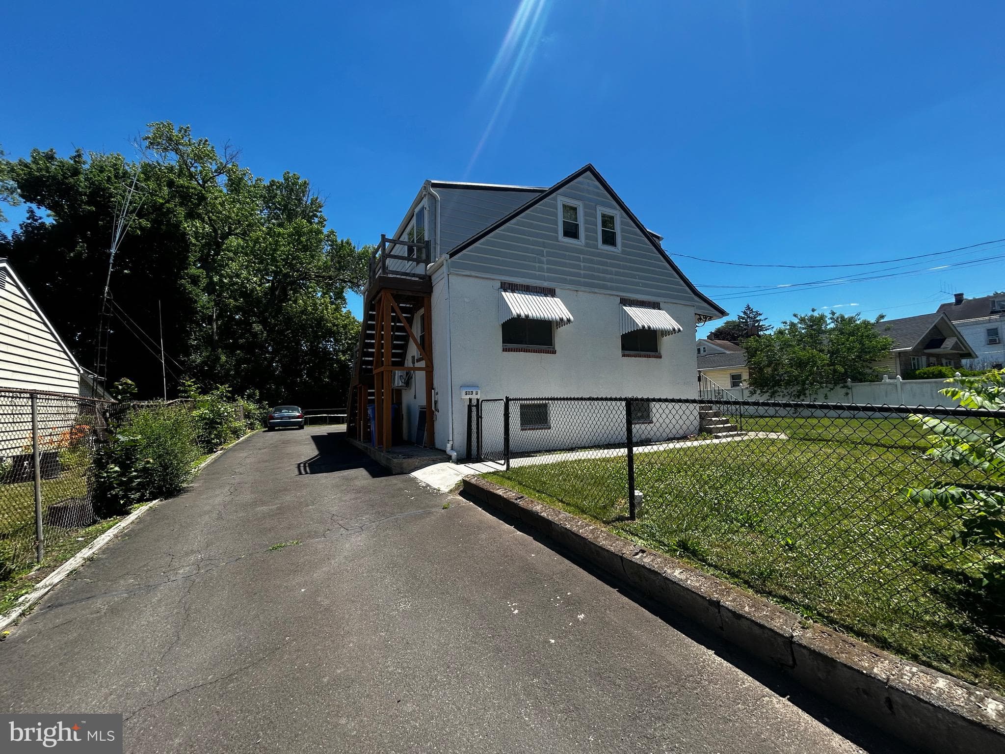 513 Cedar Ave, Croydon, PA 19021