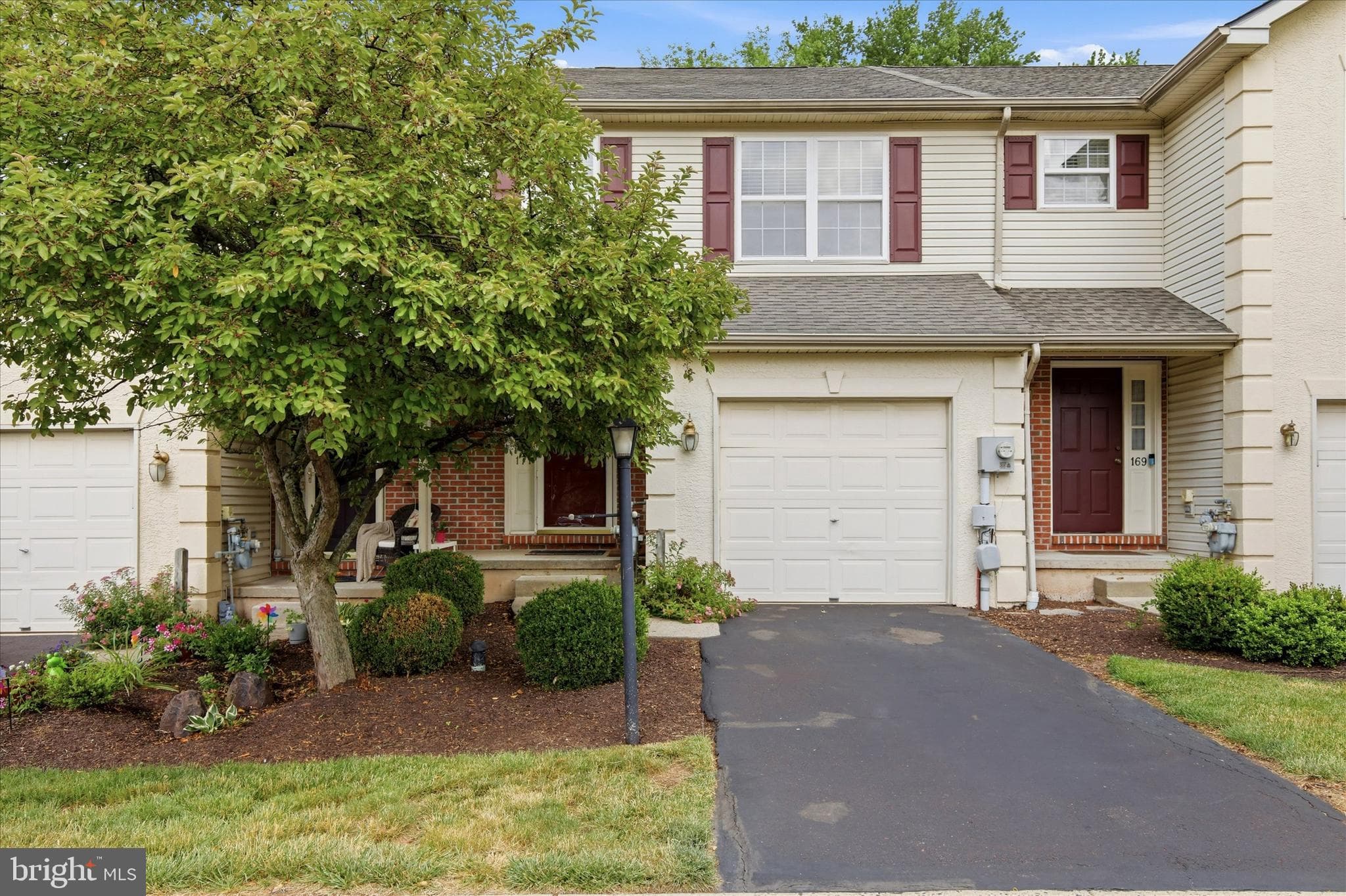 171 Vernon Ct, Lansdale, PA 19446