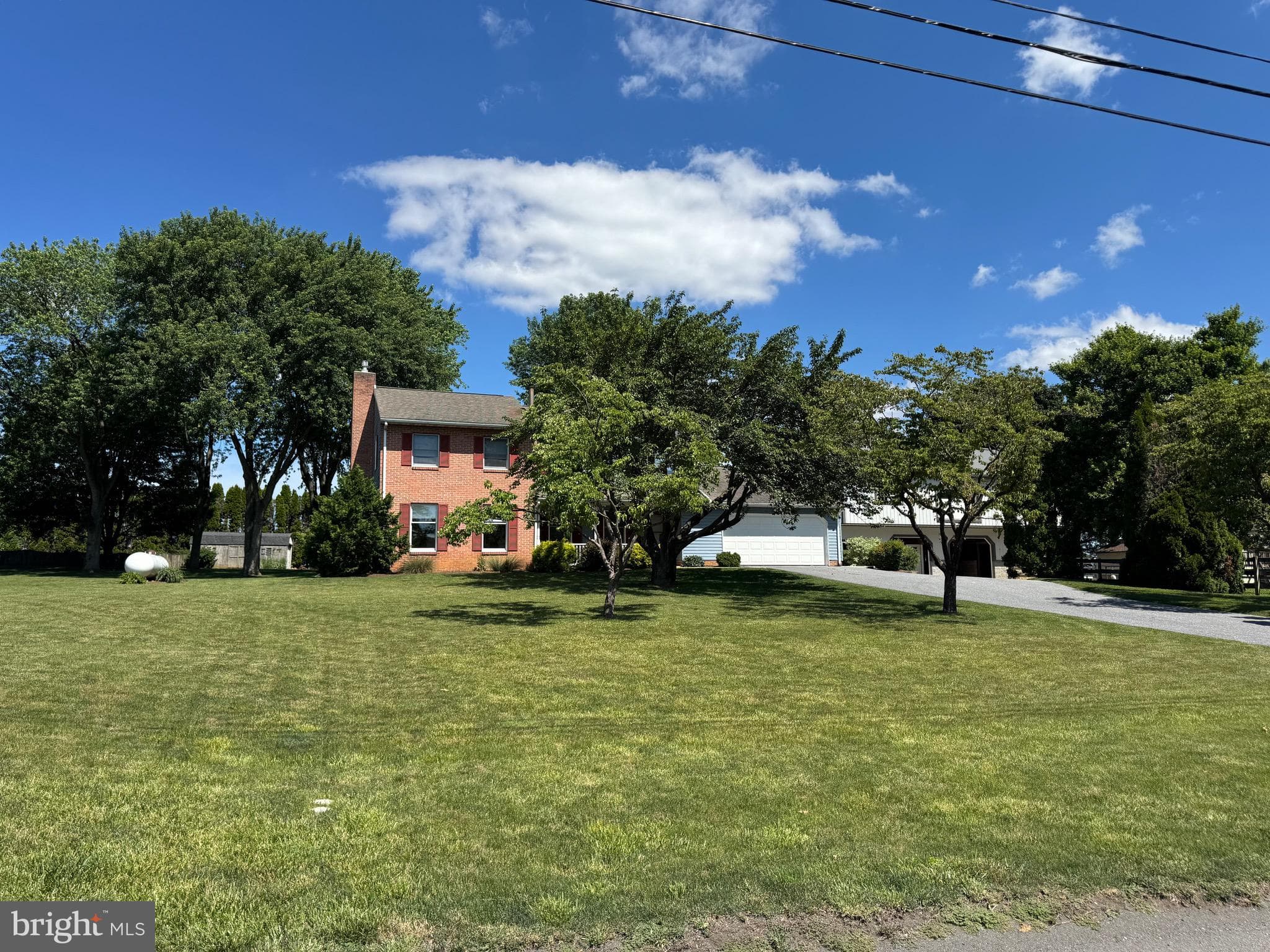 2395 Stumptown Rd, Bird In Hand, PA 17505