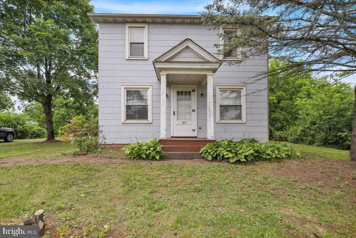 144 E Baumstown Rd, Birdsboro, PA 19508