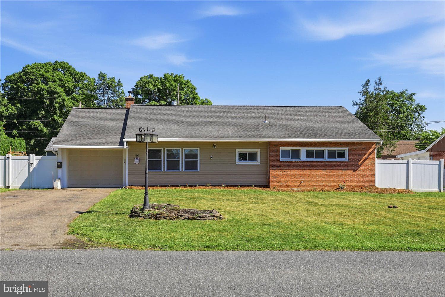 55 Stanley Ave, Landisville, PA 17538