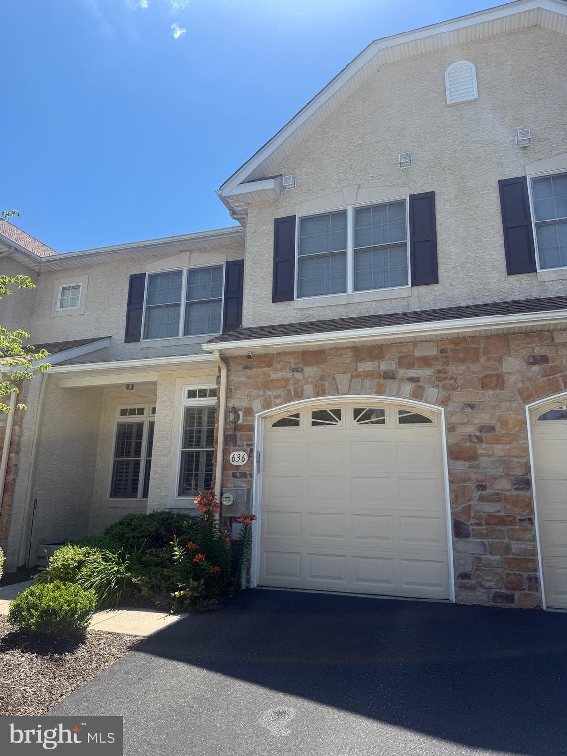 636 Greycliffe Ln, Ambler, PA 19002