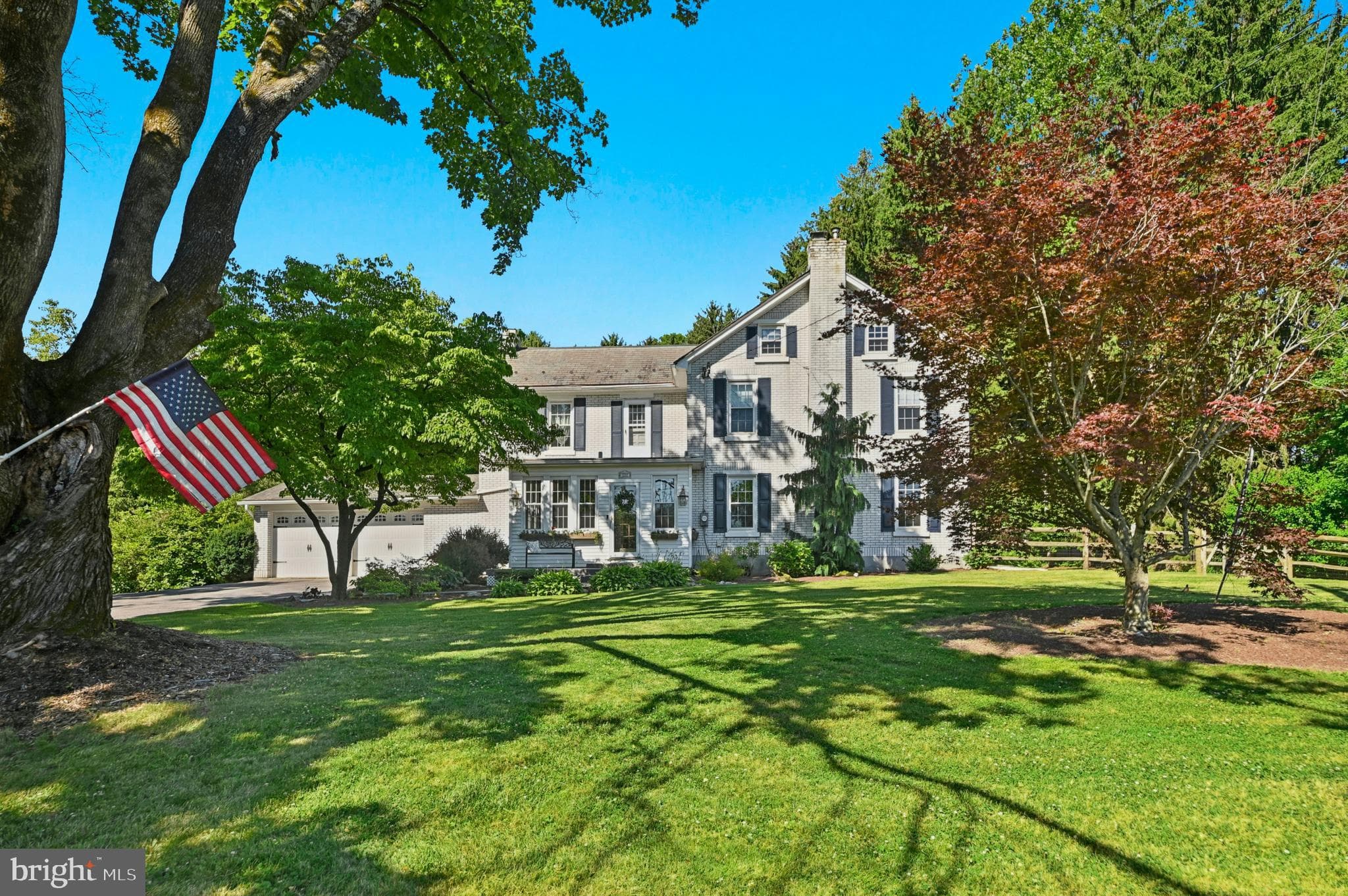 222 Bastian Ln, Allentown, PA 18104