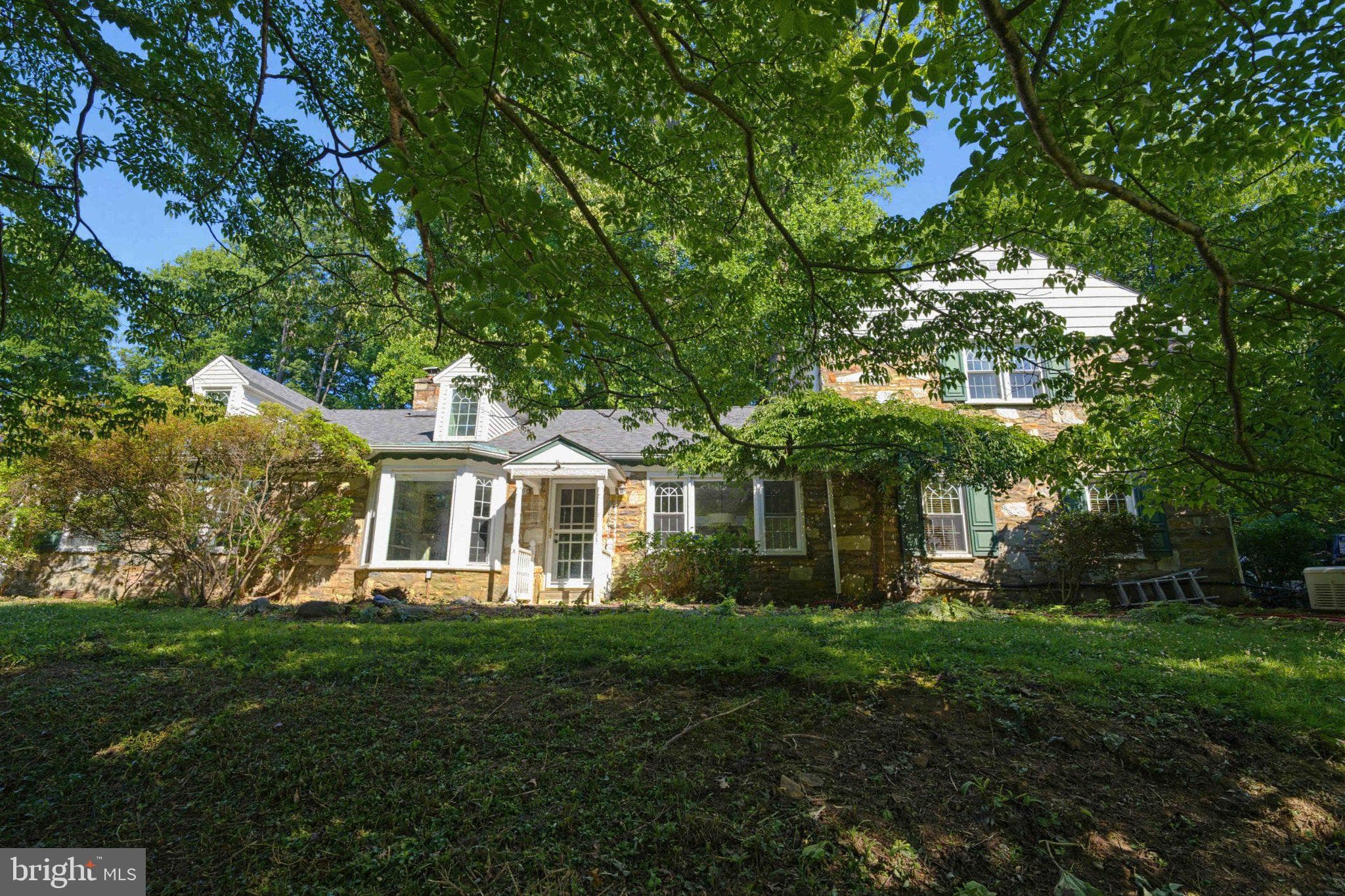 1268 Rydal Rd, Jenkintown, PA 19046