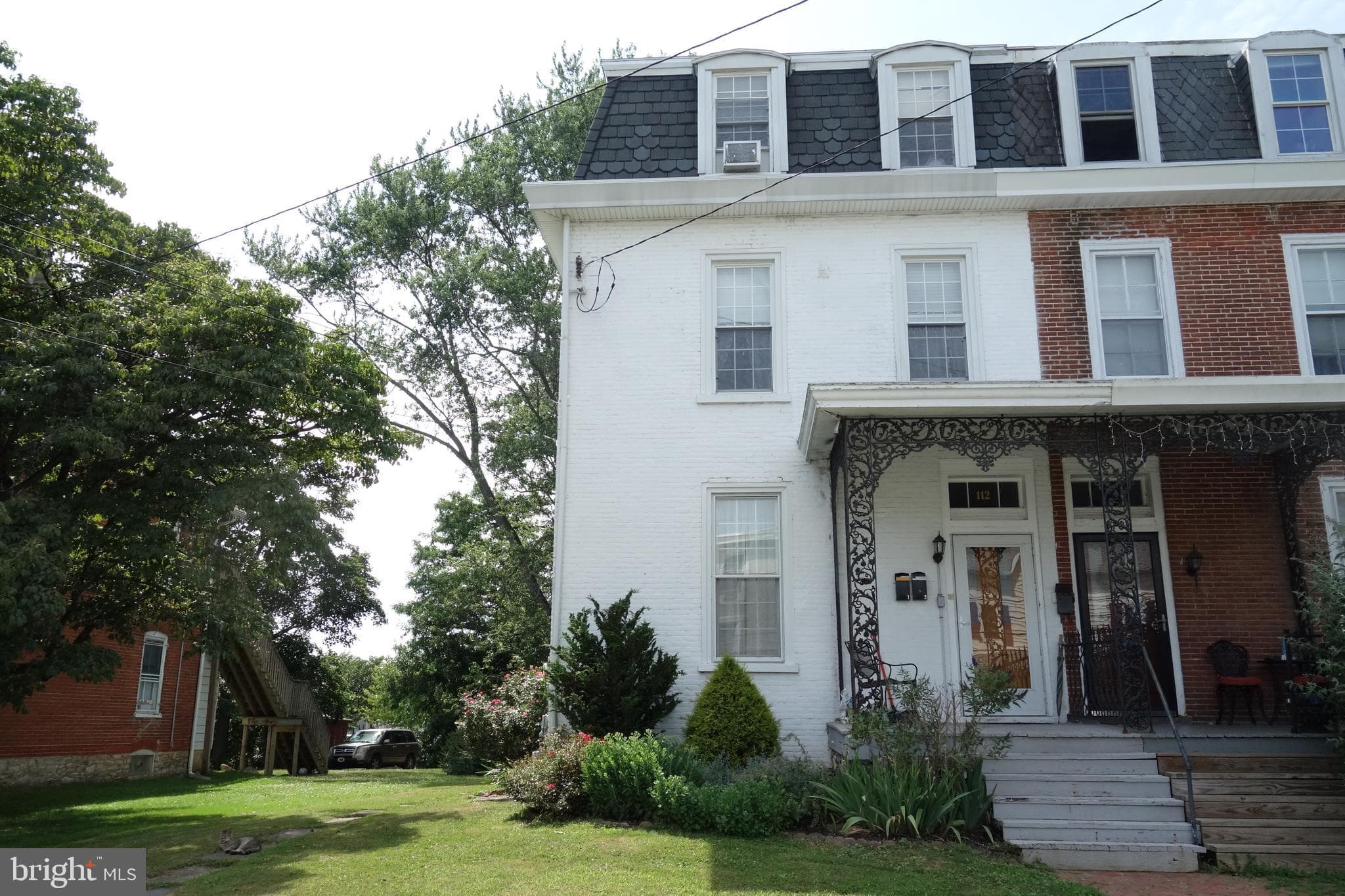 112 S 4th St #1, Oxford, PA 19363
