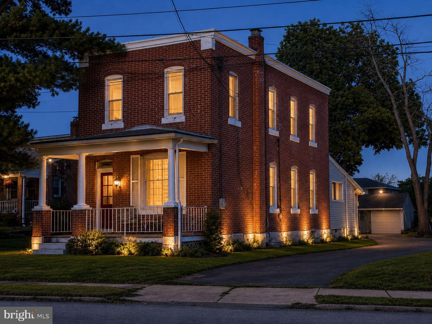 209 Upland Rd, Brookhaven, PA 19015