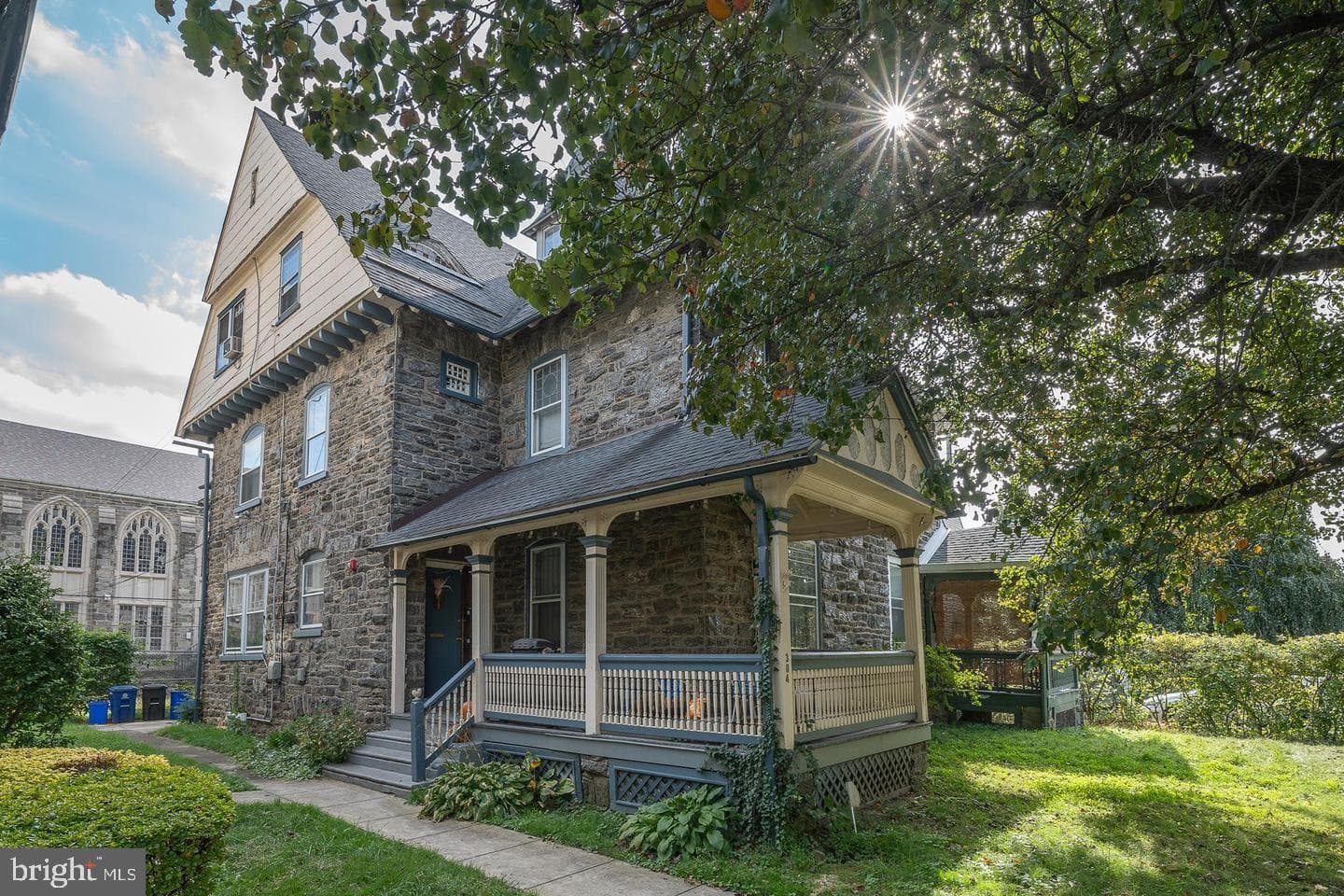 304 W School House Ln #1, Philadelphia, PA 19144