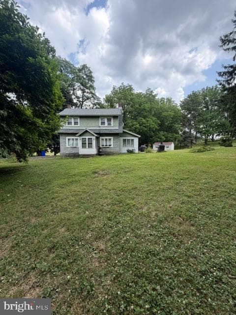 32 Gernants Ch Rd, Leesport, PA 19533