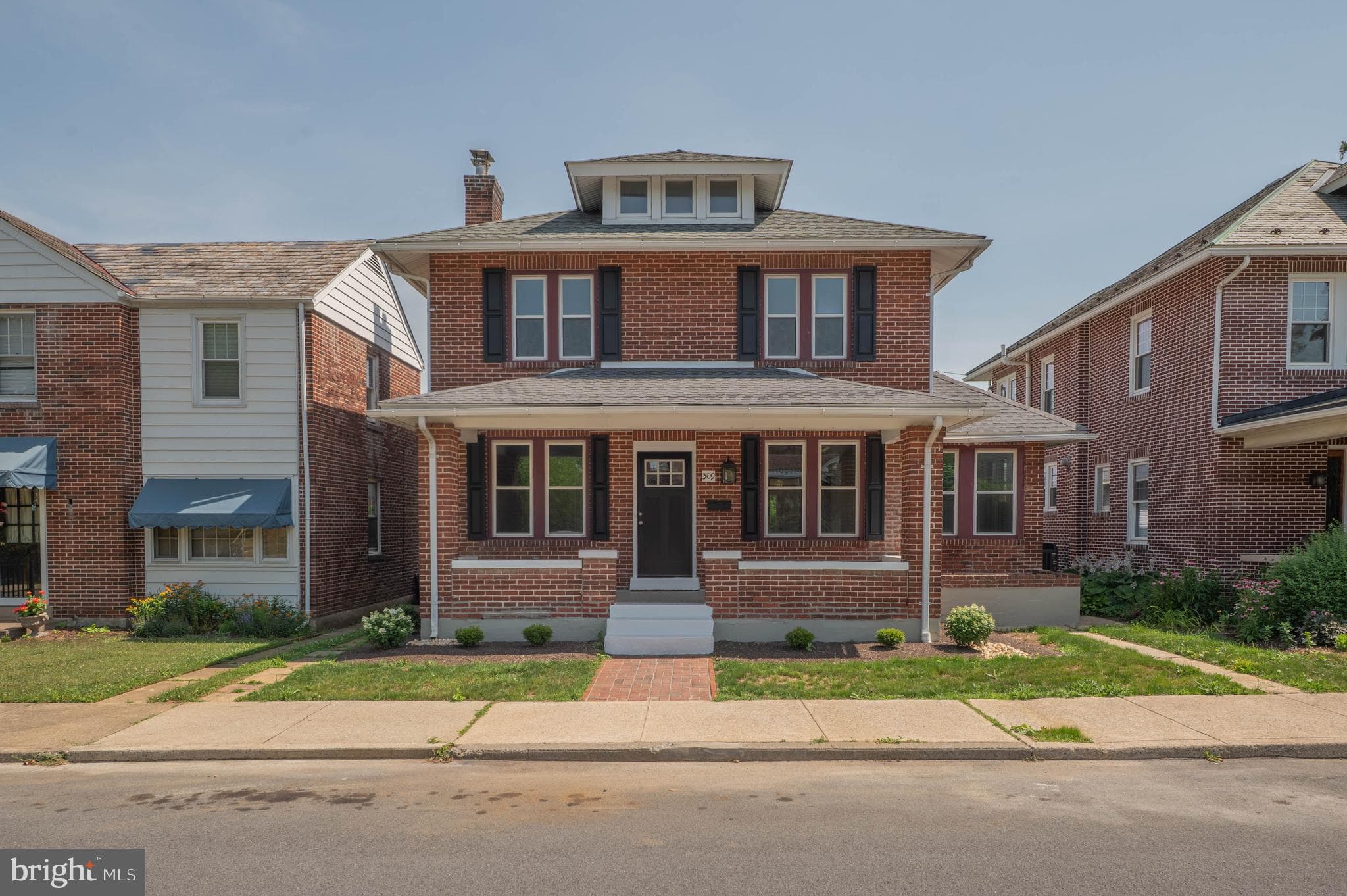 309 N 2nd St, Emmaus, PA 18049