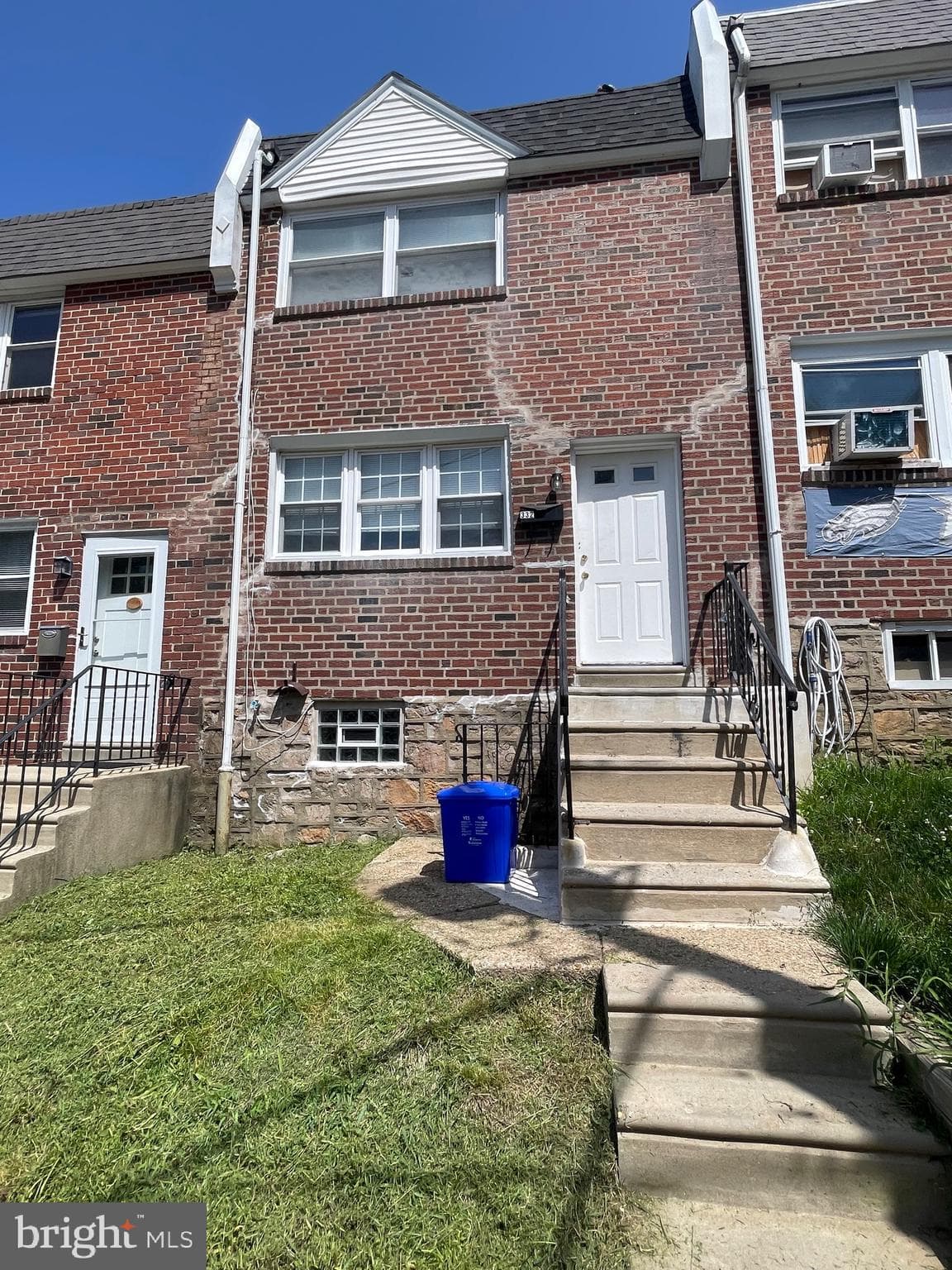 332 Ripka St, Philadelphia, PA 19128