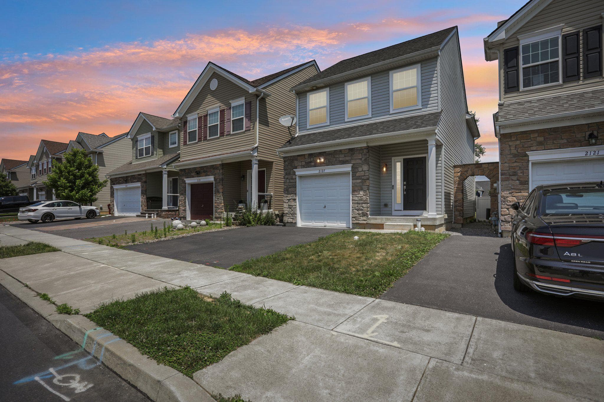 2127 Huntington Ln, Easton, PA 18040