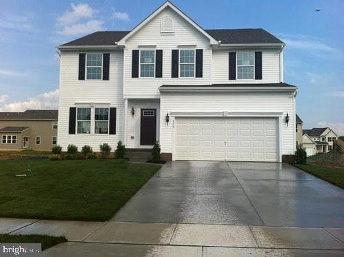 7 Montella Cir, Pottstown, PA 19464