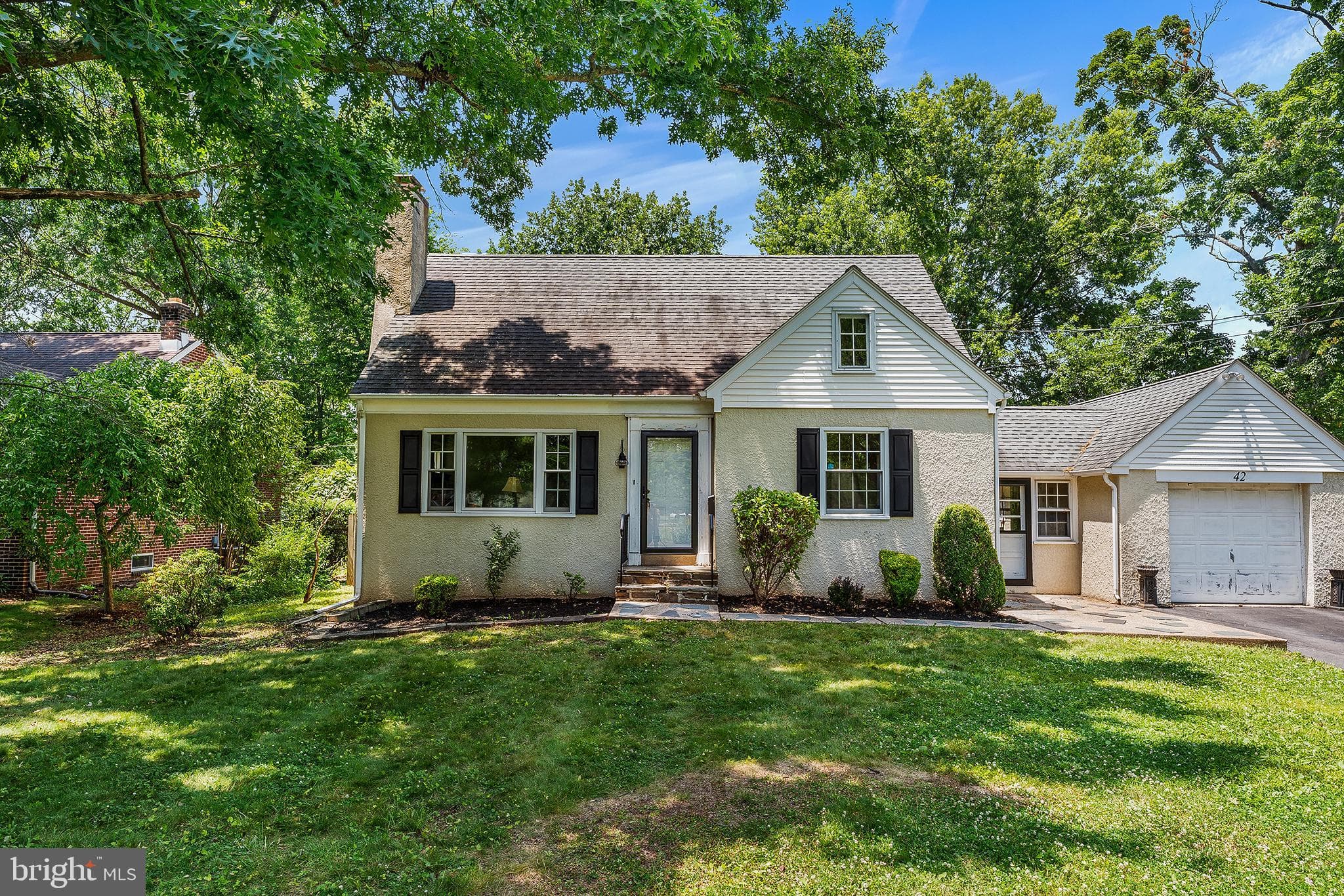 42 Park Ave, Lansdale, PA 19446