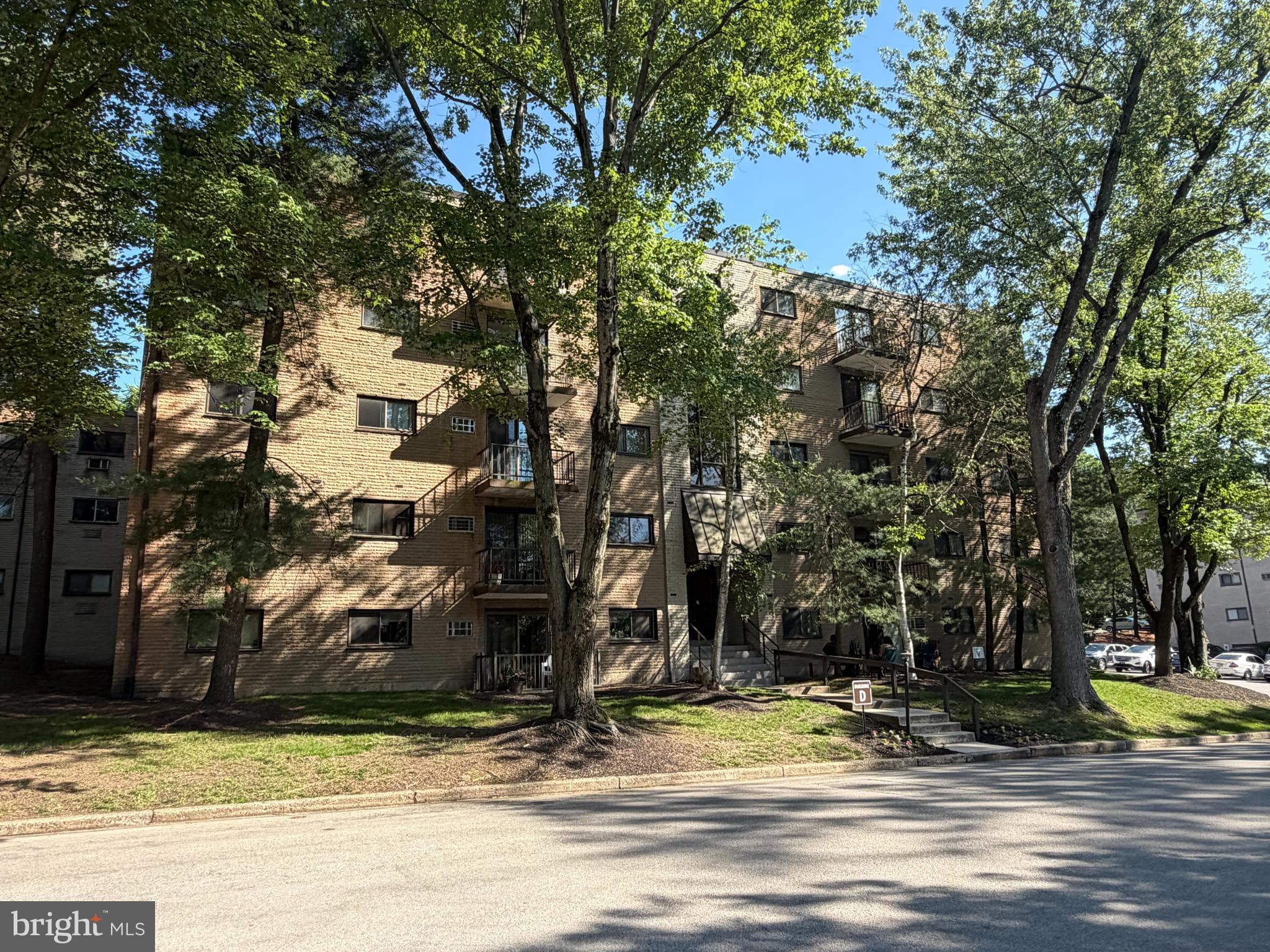 400 Glendale Rd #d40, Havertown, PA 19083