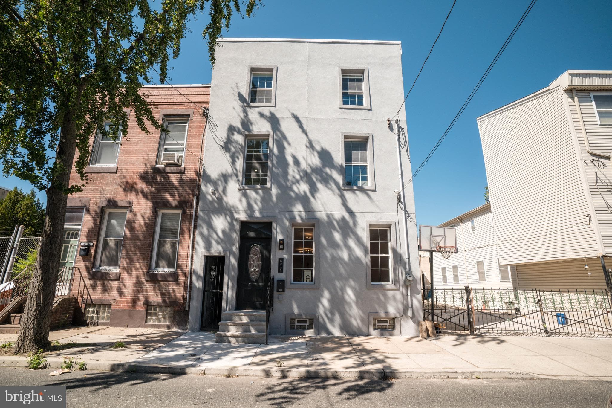 3038 Salmon St, Philadelphia, PA 19134