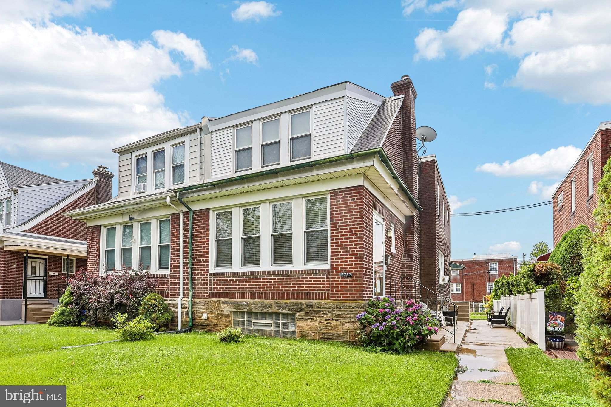 1312-00 St Vincent St, Philadelphia, PA 19111