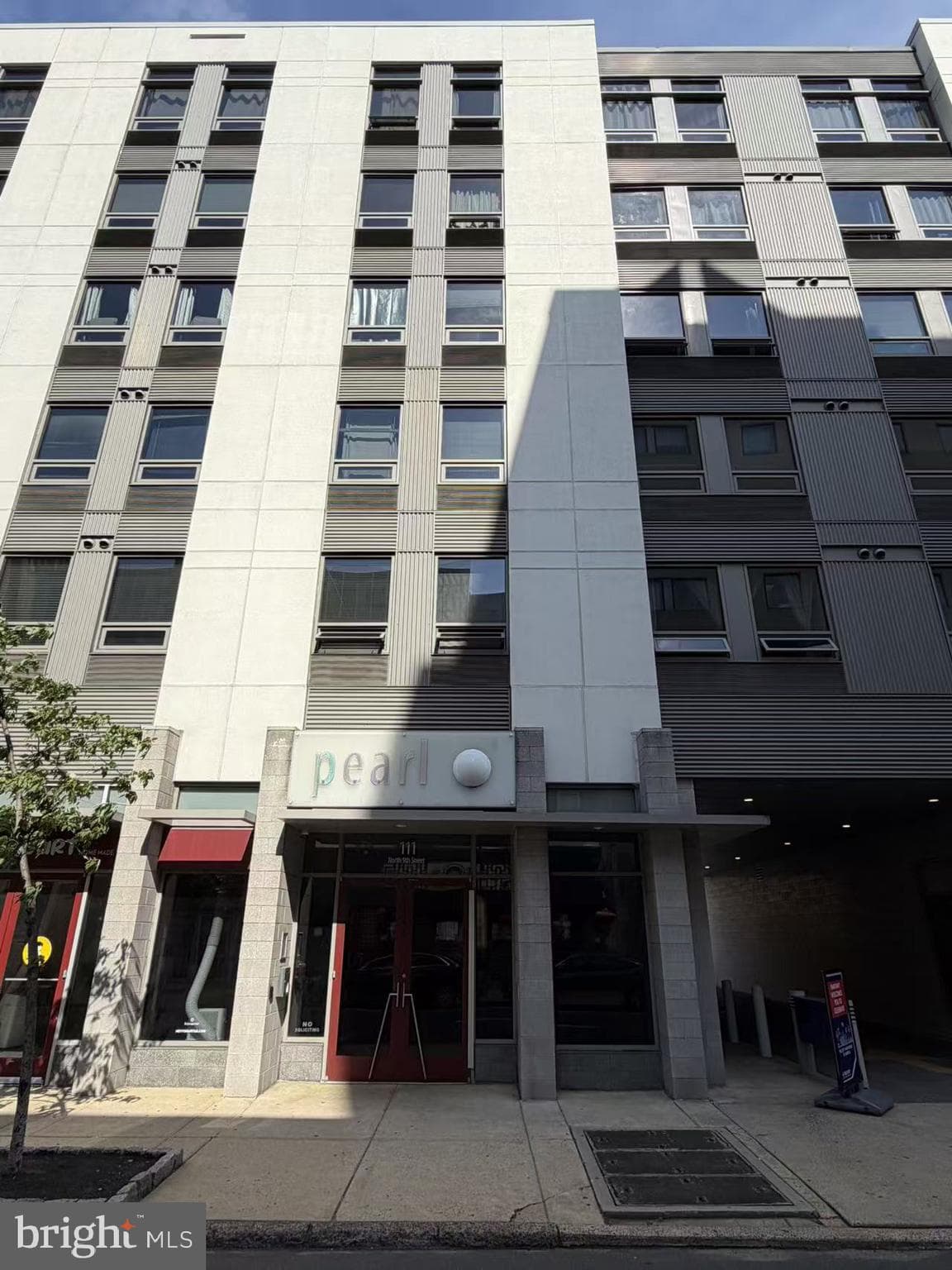 815-37 Arch St #519, Philadelphia, PA 19107