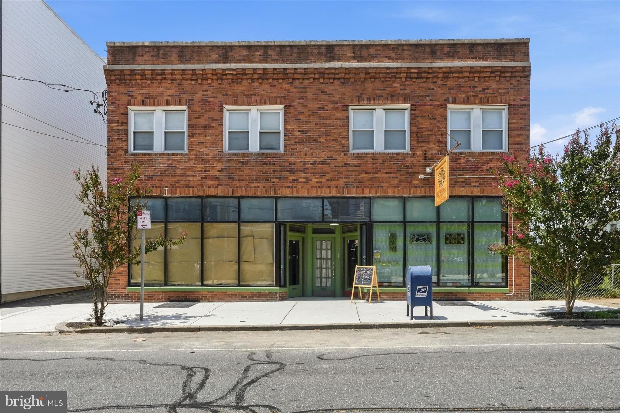 5548 Ridge Ave #2nd Fl, Philadelphia, PA 19128