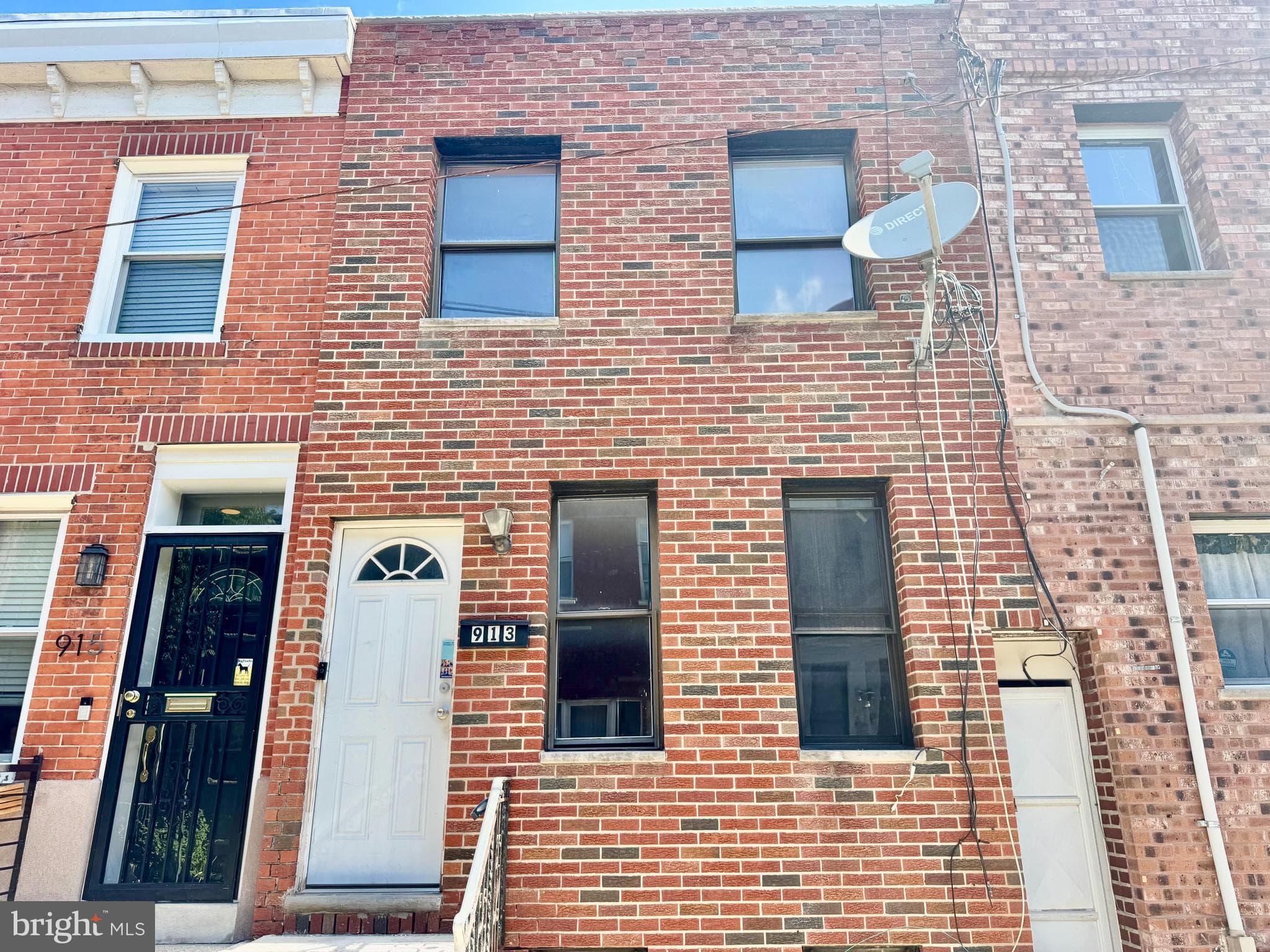 913 Dudley St, Philadelphia, PA 19148