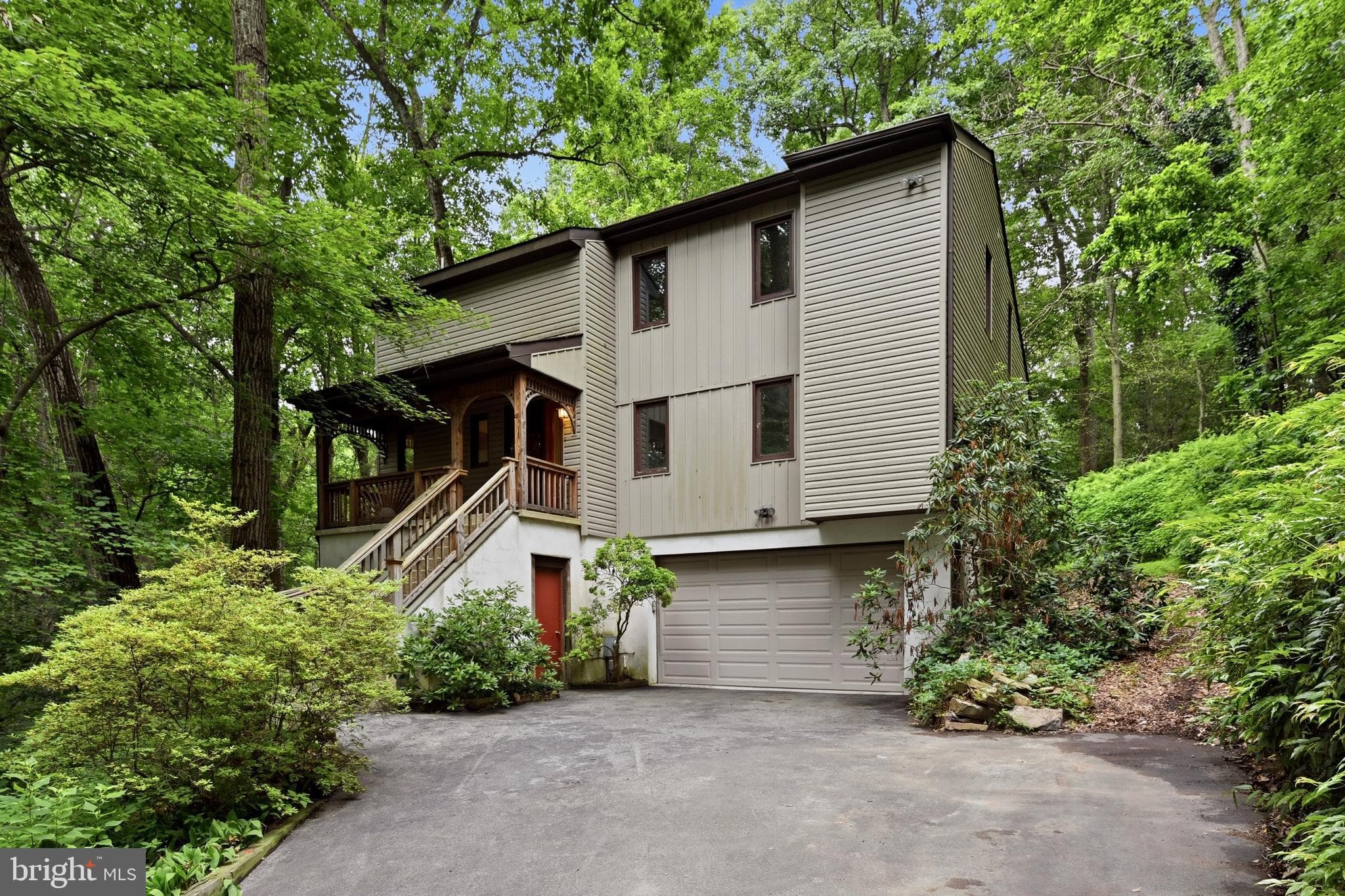 1672 Suzanne Dr, West Chester, PA 19380