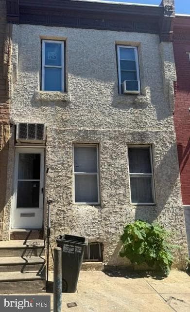 831 E Willard St, Philadelphia, PA 19134