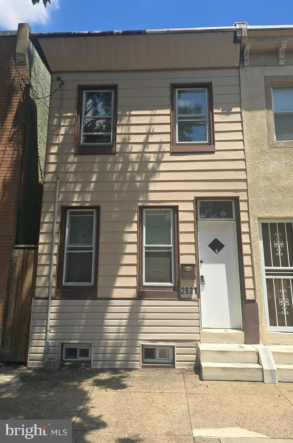 2621 E Monmouth St, Philadelphia, PA 19134