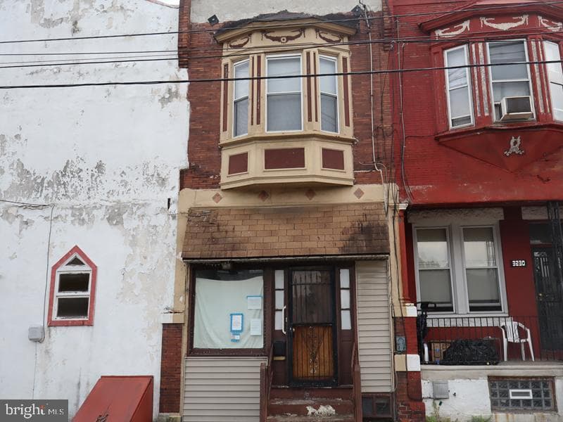 3228 W York St, Philadelphia, PA 19132