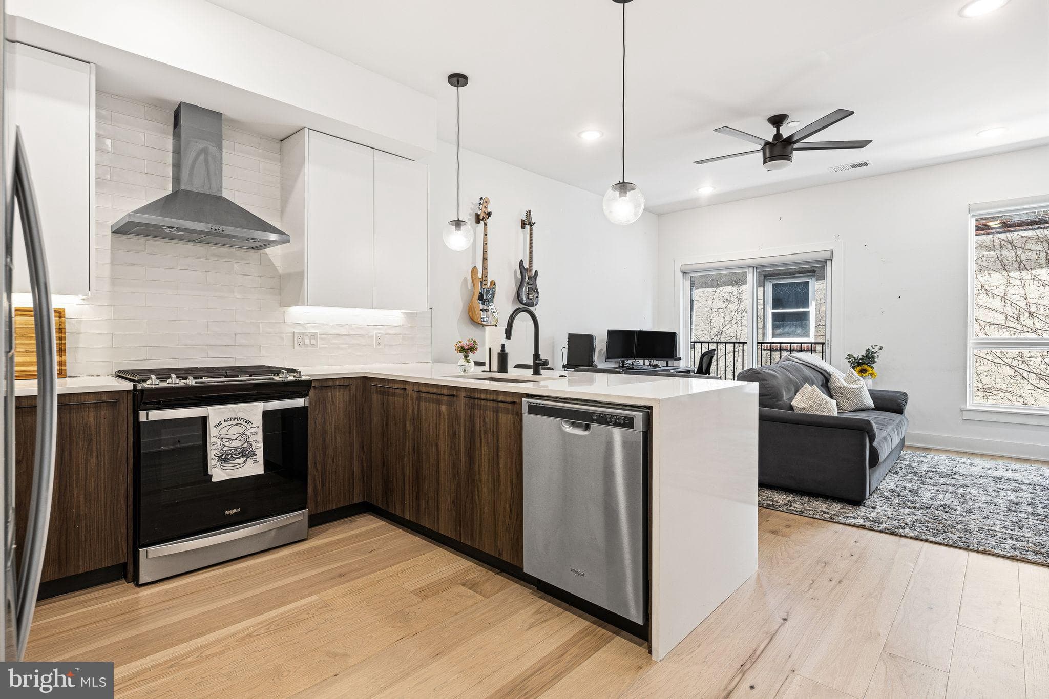 1723 Francis St #3d, Philadelphia, PA 19130
