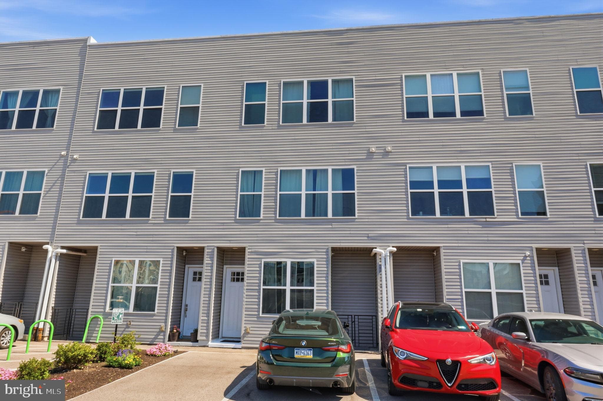 516 W Montgomery Ave #1, Philadelphia, PA 19122