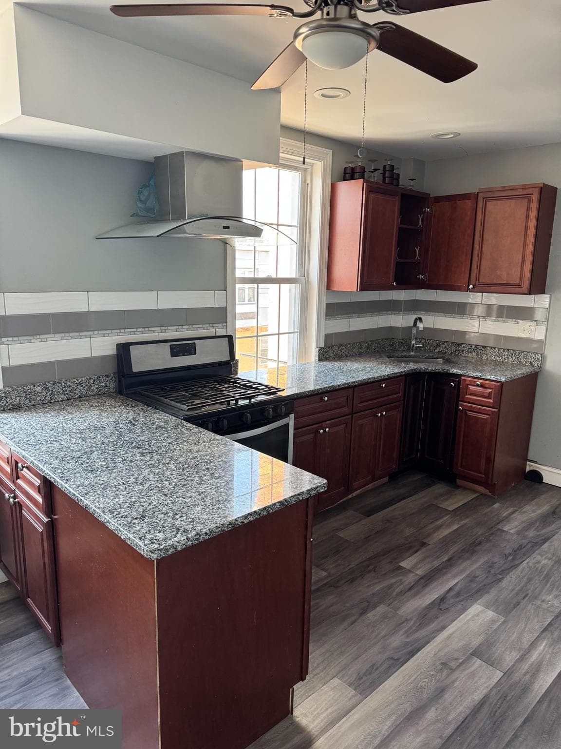 2372 Orthodox St #2nd Front, Philadelphia, PA 19137