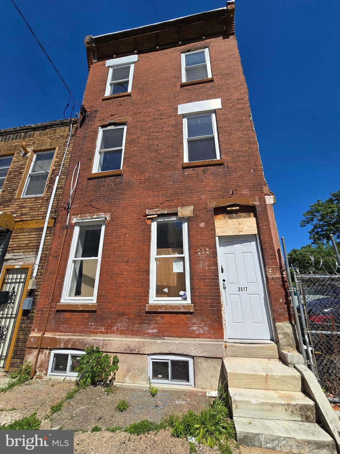 2317 N 30th St, Philadelphia, PA 19132